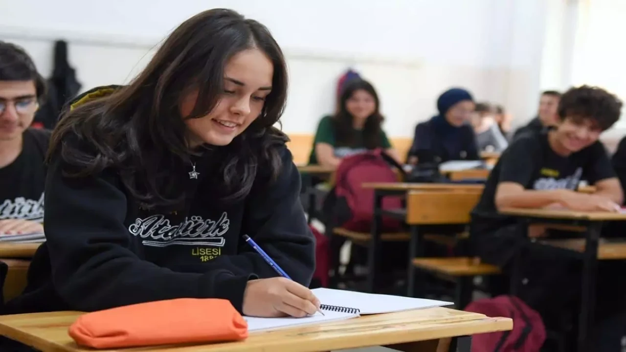 İkinci nakil sonuçları açıklandı, öğrenciler için başvurular 15 Ağustos'ta başlayacak