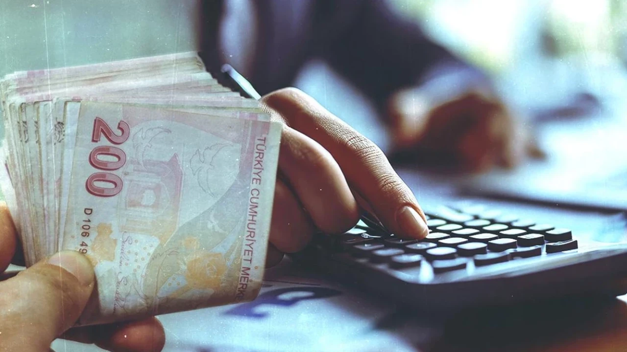 Kamu Çerçeve Protokolü'nde HAK-İŞ ve TÜRK-İŞ, işverenle anlaşma sağladı