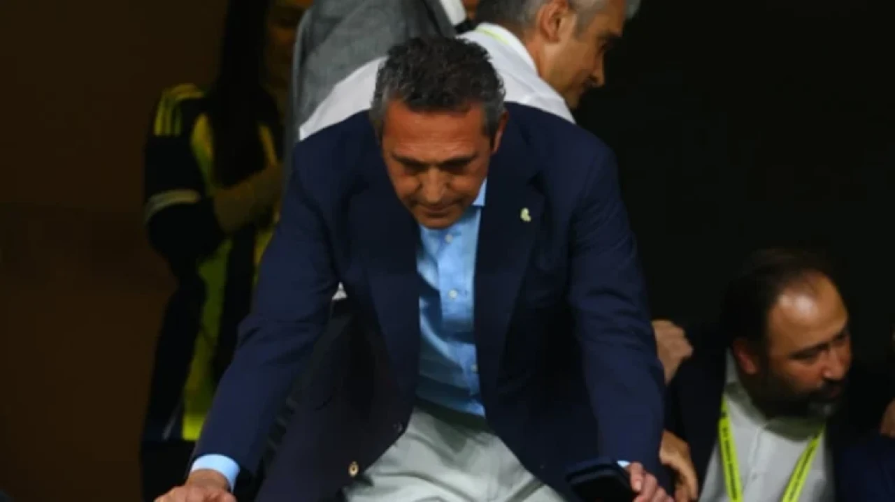 Benfica Başkanı Kerem Aktürkoğlu transferinde iletişim krizine yol açtı