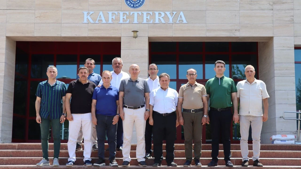 Kahramanmaraş'ta KSÜ Rektörü, basınla geleceğe yönelik projeleri paylaştı