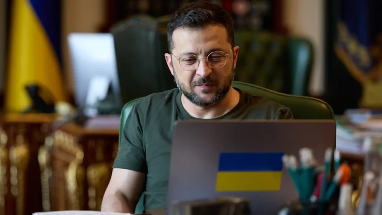 Zelenskiy: Putin ve Trump ile görüşme sonrası savaşta adil bir ateşkes çağrısı yaptı