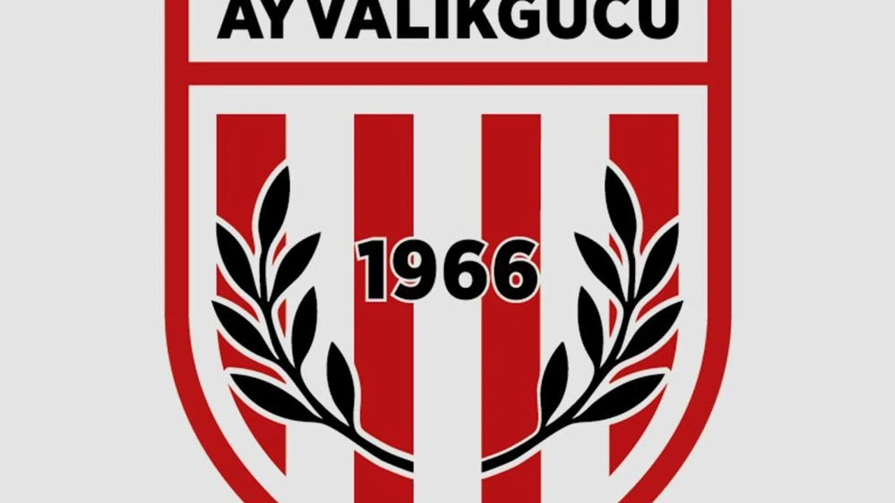 Ayvalıkgücü Belediyespor yeni logosuyla tarihinde bir yeniliğe gitti