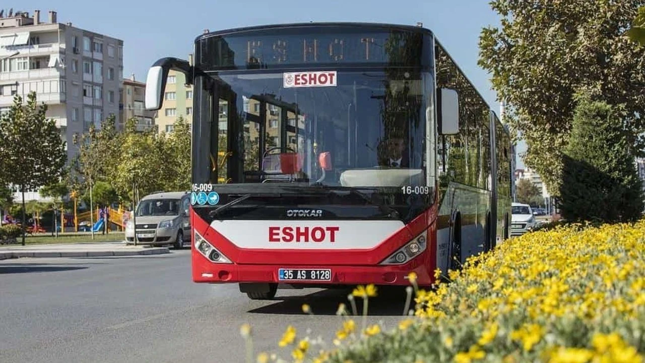İzmir'de altyapı çalışmaları nedeniyle 11 otobüs hattı etkilendi, duraklar kapatıldı!