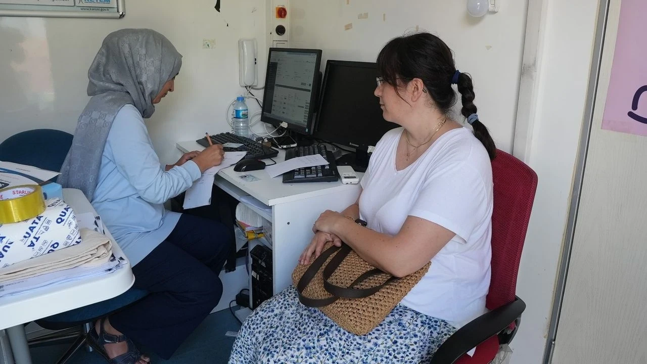 Balıkesir, Mobil KETEM Tırı ile kanser taramalarında erken teşhisi destekliyor