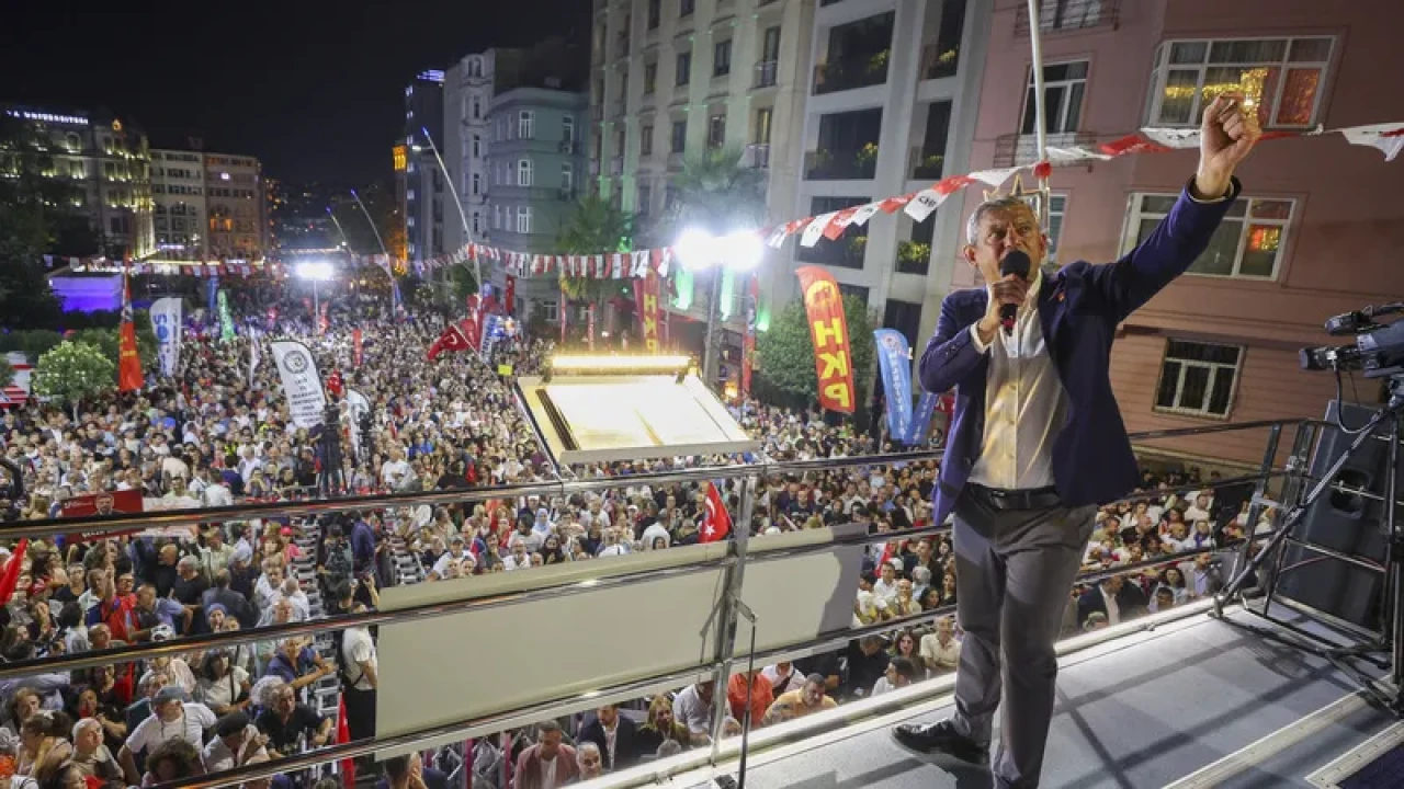 CHP Lideri Özel: İBB Başkanı İken 24 Asgari Ücret Ekstrayı Alacaksın; Sonra Ekrem Başkan’a, İnan Güney’e Kara Çalacaksın