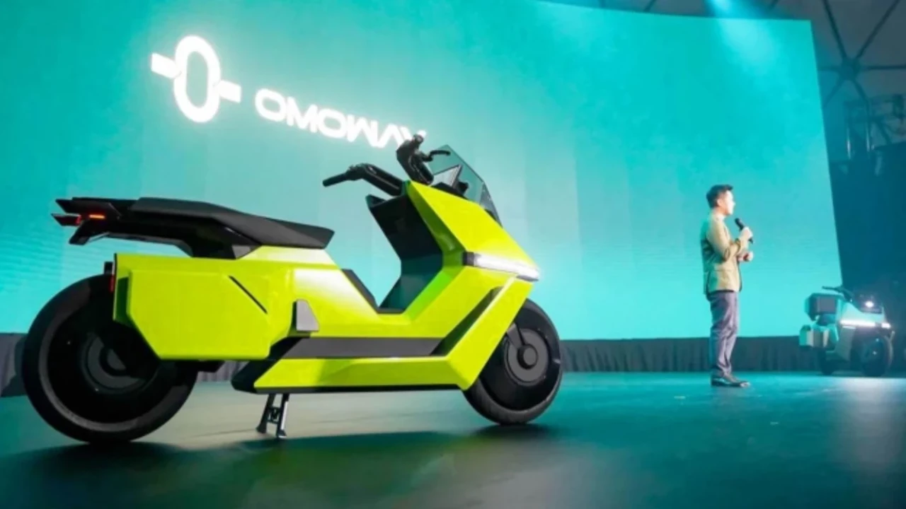 Otonom ve elektrikli Omo X motosiklet, sürüş deneyimini üçe katlıyor!
