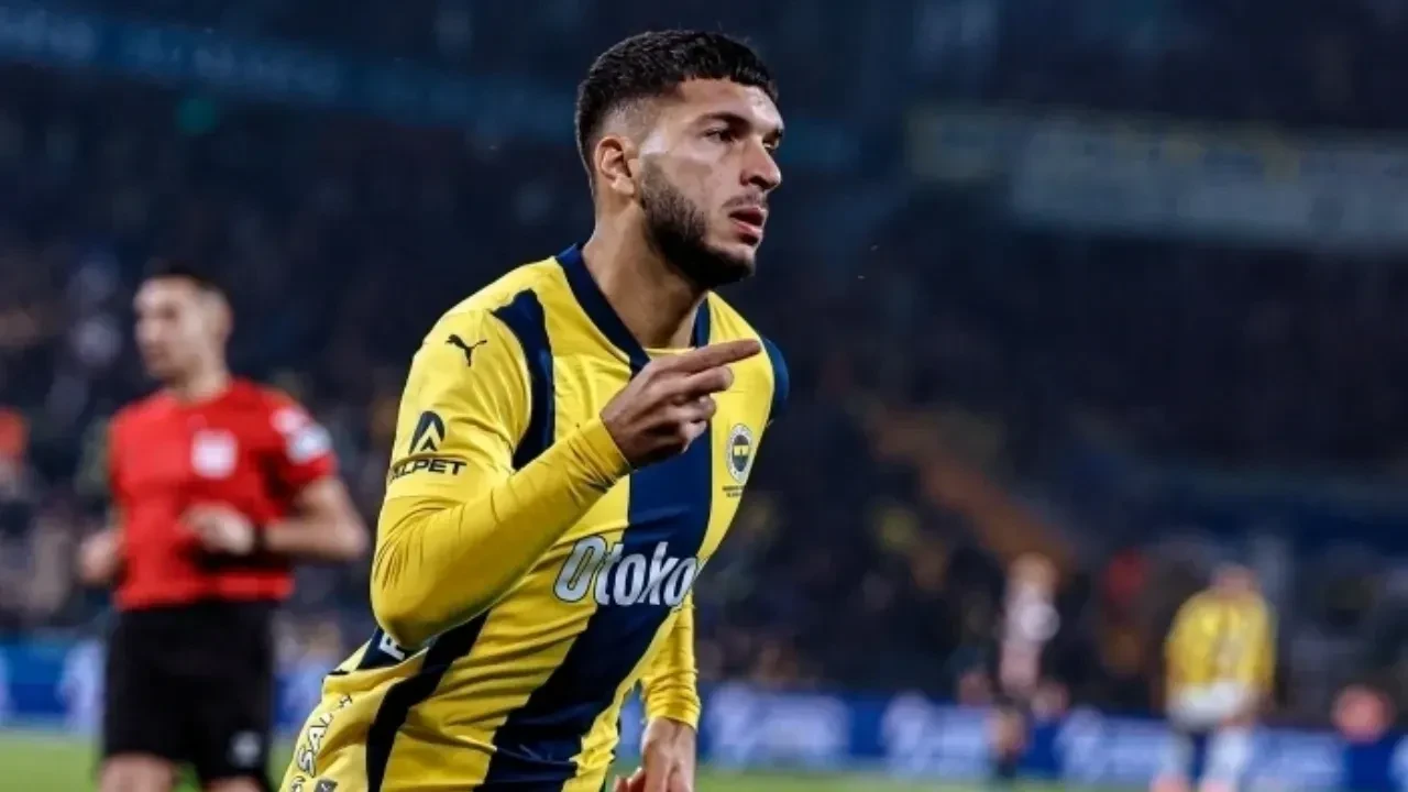 Fenerbahçeli Oğuz Aydın, Feyenoord maçının ardından sosyal medya hesabını kapattı