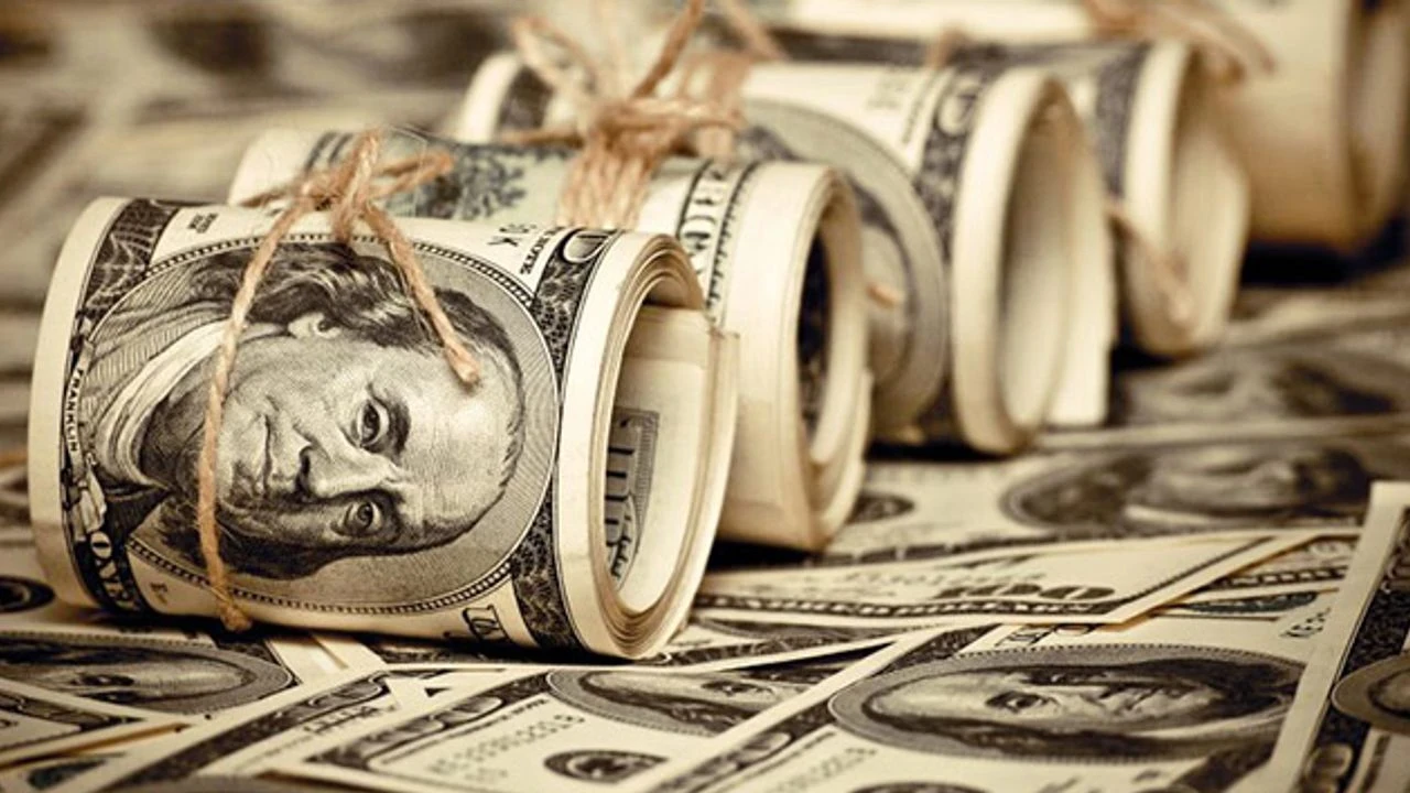 Dolar endeksi temmuzda yüzde 3,5 artışla Trump sonrası ilk kez yükseldi