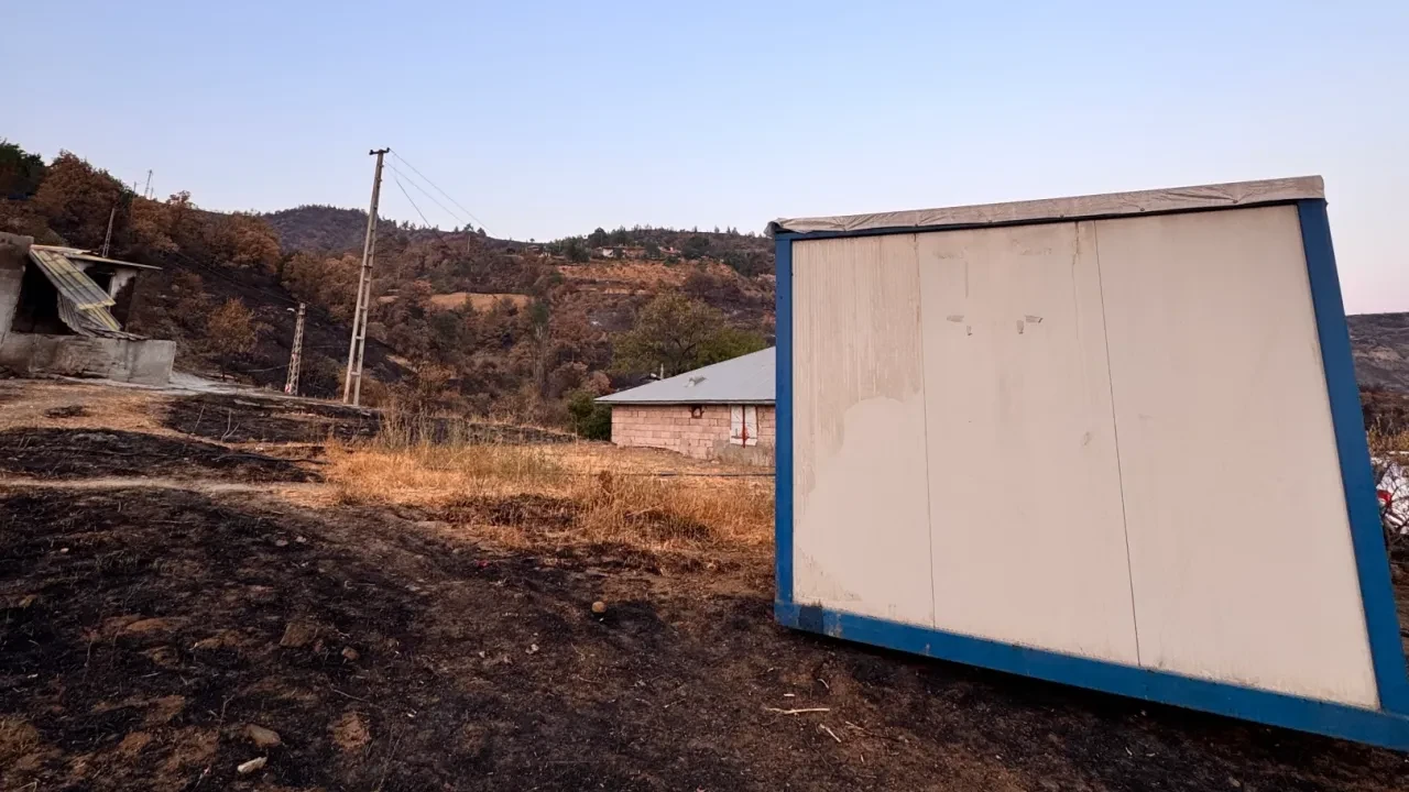 Yangın mağdurlarına elektrik verilmez mi? Dernek başkanından AKEDAŞ'a sert tepki