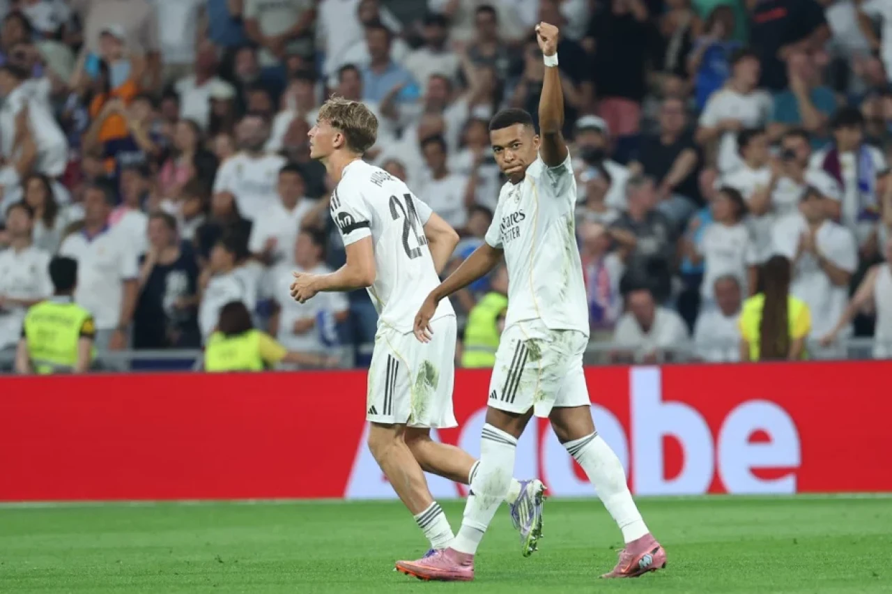 Arda Güler, Real Madrid’in İlk Haftasında Göz Doldurdu: Xabi Alonso’dan Övgü