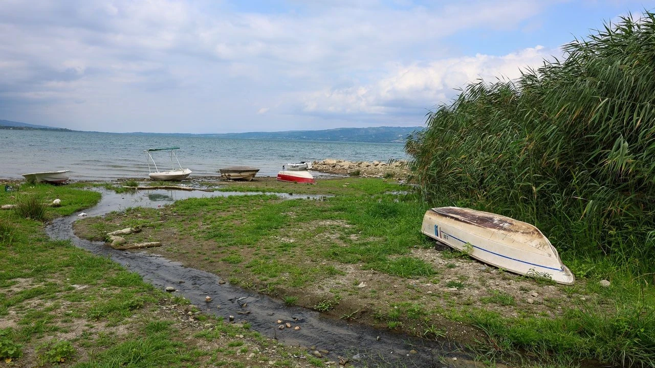 Sapanca Gölü'nde su seviyesi alarmı: Kısıtlamalar kapıda!