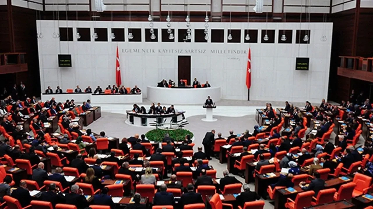 TBMM'de PKK'nın silah bırakma süreci için özel komisyon toplanıyor