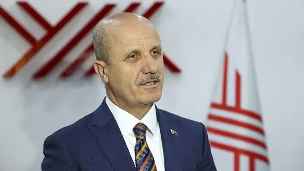 YÖK Başkanlığına Prof. Dr. Erol Özvar yeniden atandı, görevine devam ediyor.