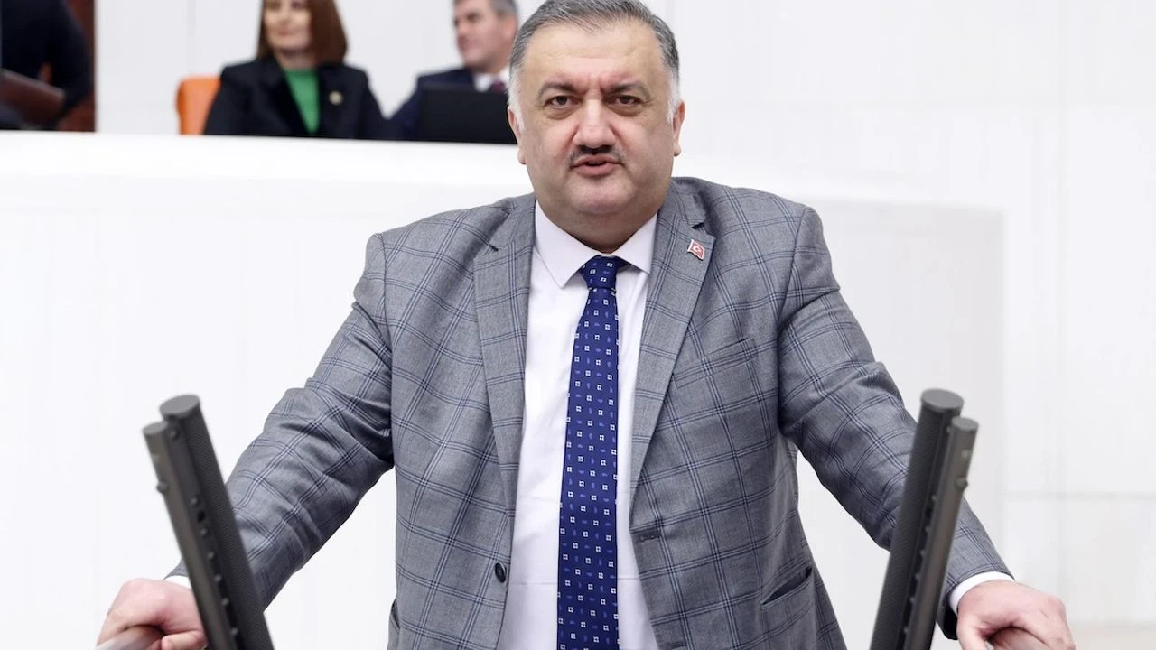 Fındık fiyatları belirsizliği üreticiyi mağdur ediyor, uzun vadeli çözüm şart!