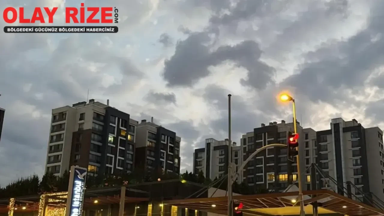 Zeytinburnu'nda 1 yaşındaki kız çocuğu 9. kattan düşerek hayatını kaybetti