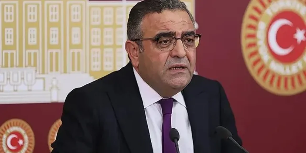 Sezgin Tanrıkulu: İnsan Hakları Mücadelesinin Öncüsü ve Kamu Figürü