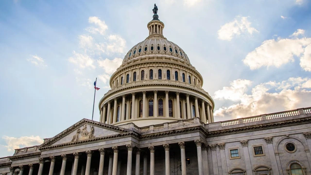 ABD'den vize başvurularında 5-15 bin dolar teminat dönemi başlıyor