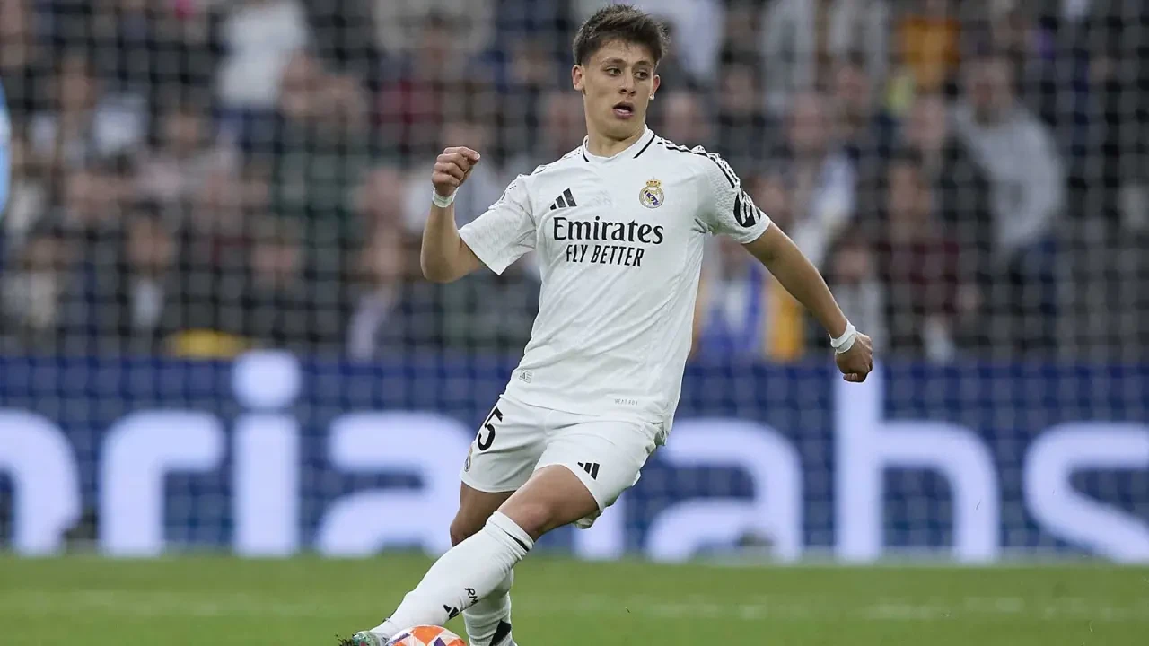 Real Madrid, Osasuna'ya karşı Arda Güler ile sahaya çıkacak, Bellingham ve Camavinga sakat!