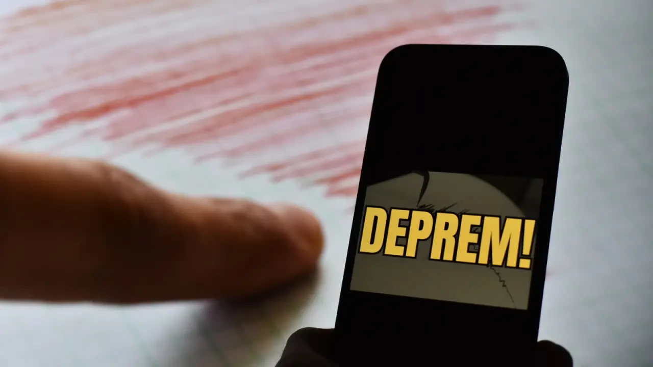 Sındırgı'da 4,1 büyüklüğünde deprem meydana geldi