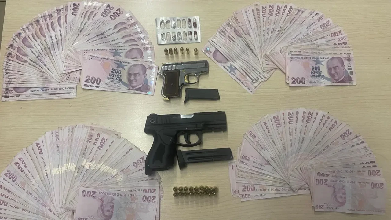 Adana'da dolandırıcılara 900 bin TL kaptıran kadın, çocuğu için biriktirdiği parayı kaybetti