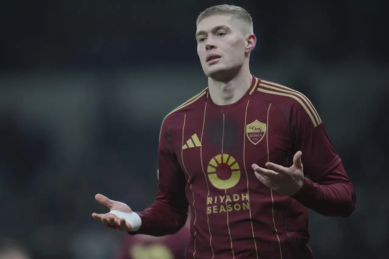 Everton, Artem Dovbyk için Roma'ya 37 milyon sterlinlik teklif yaptı