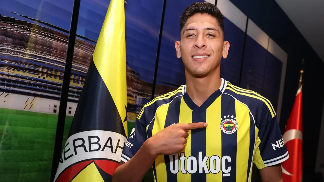 Fenerbahçe'den Yeni Transfer: Alvarez Resmi Olarak Takıma Katıldı!