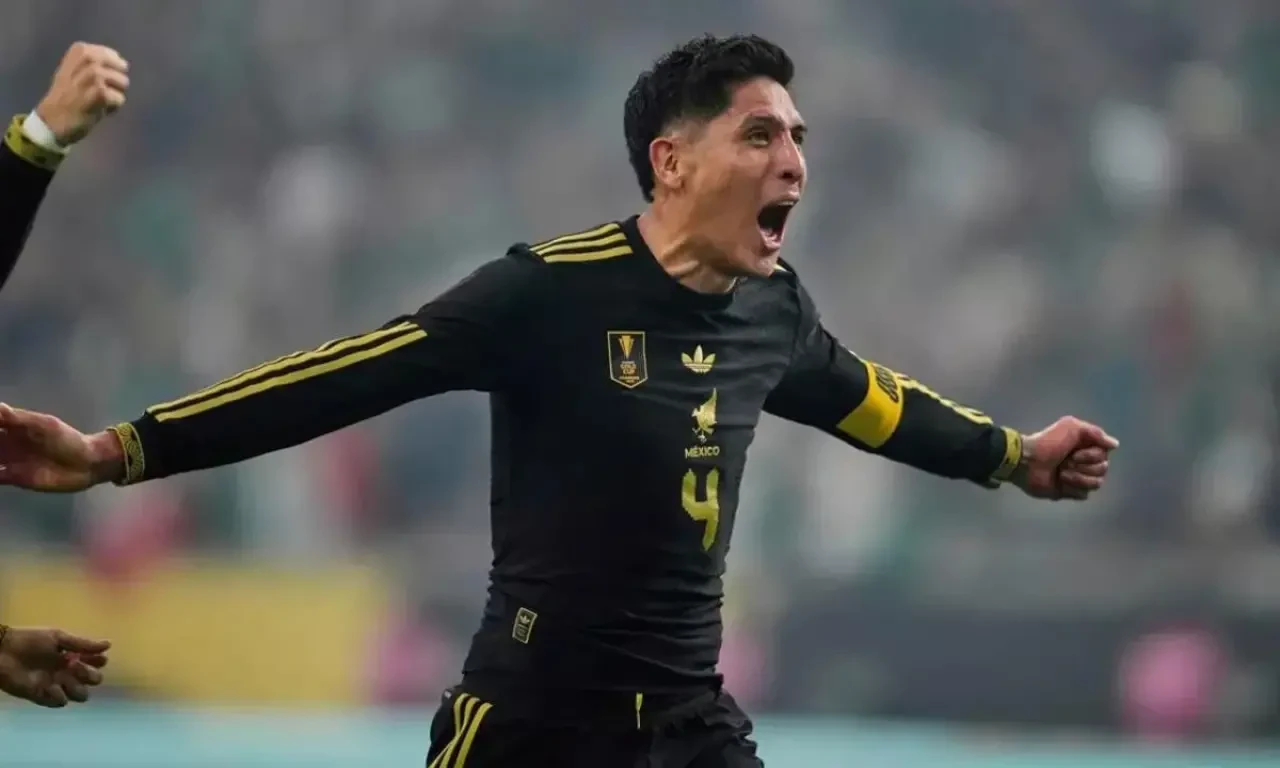 Son Dakika: Edson Alvarez Fenerbahçe ile Anlaştı!