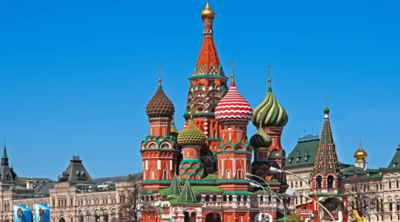 Rusya'ya Seyahat Edenler İçin Vize Rehberi: Gereken Belgeler, Koşullar ve Ücret Bilgileri
