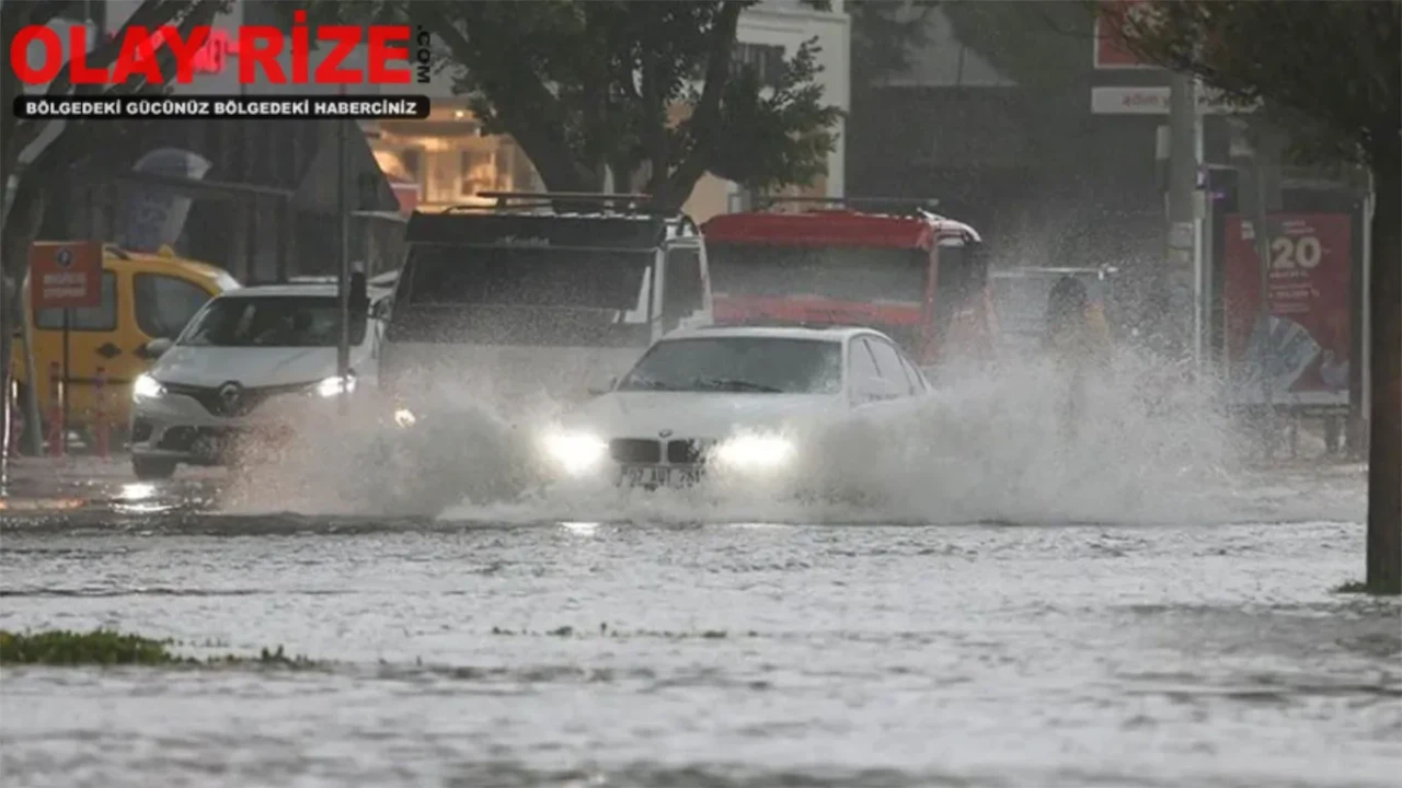 Doğu Karadeniz'e kuvvetli sağanak uyarısı: Giresun, Rize, Trabzon ve Artvin'de dikkat!