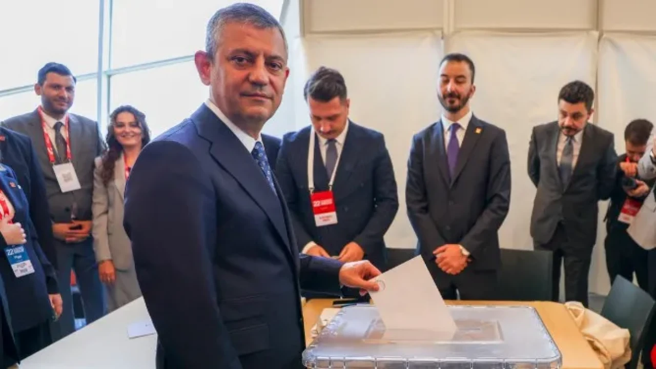 CHP Kurultayı'nda özel oy: Erdoğan'ın darbe iradesi algısına eleştiri!