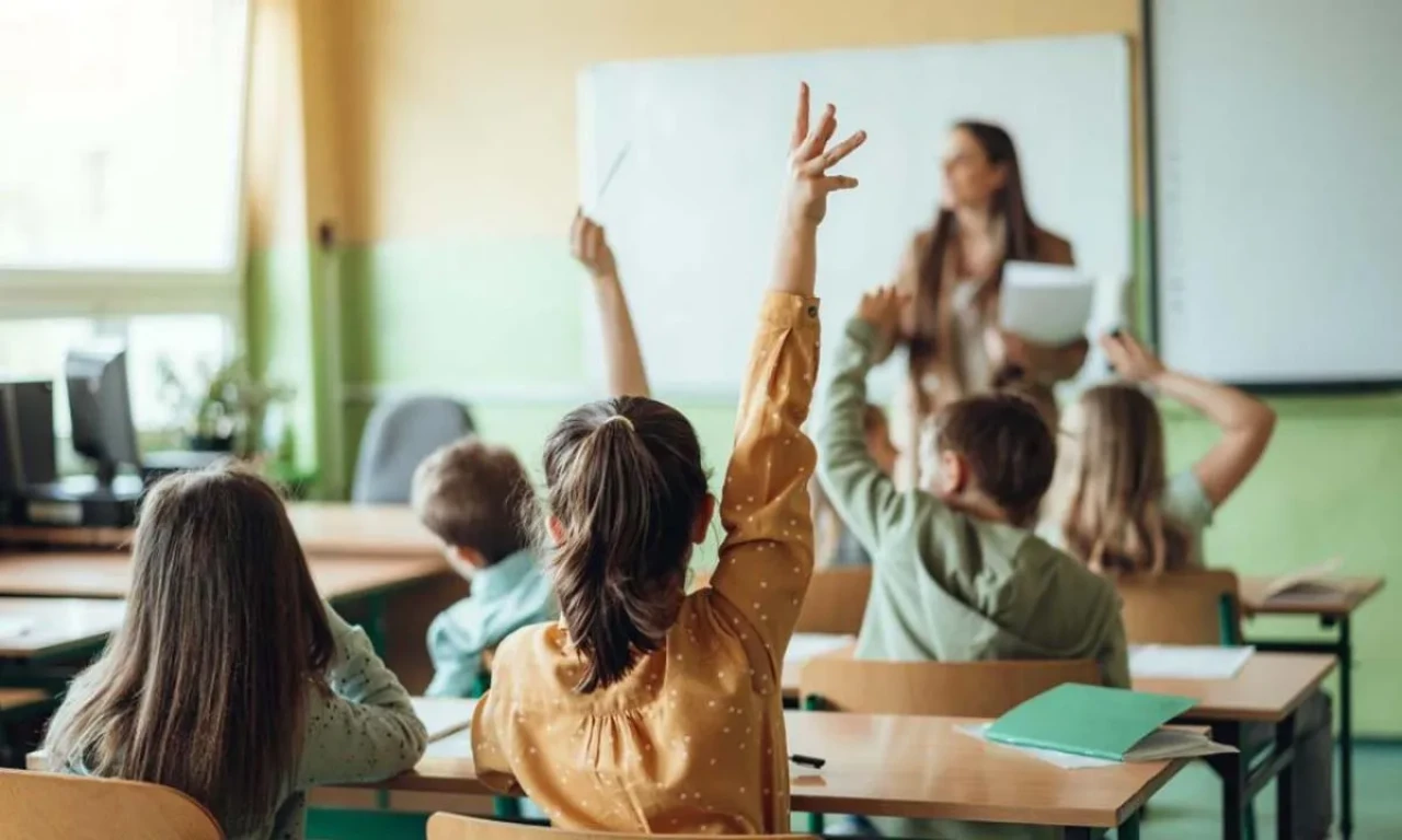 Kasım 2025'teki ilk ara tatil ne zaman başlayacak? 1 haftalık tatilin başlangıç günü merak ediliyor.