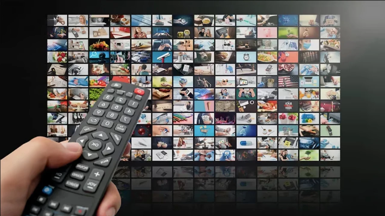 Pazar Akşamı TV Yayın Akışları: Ekranda Hangi Yapımlar Var?