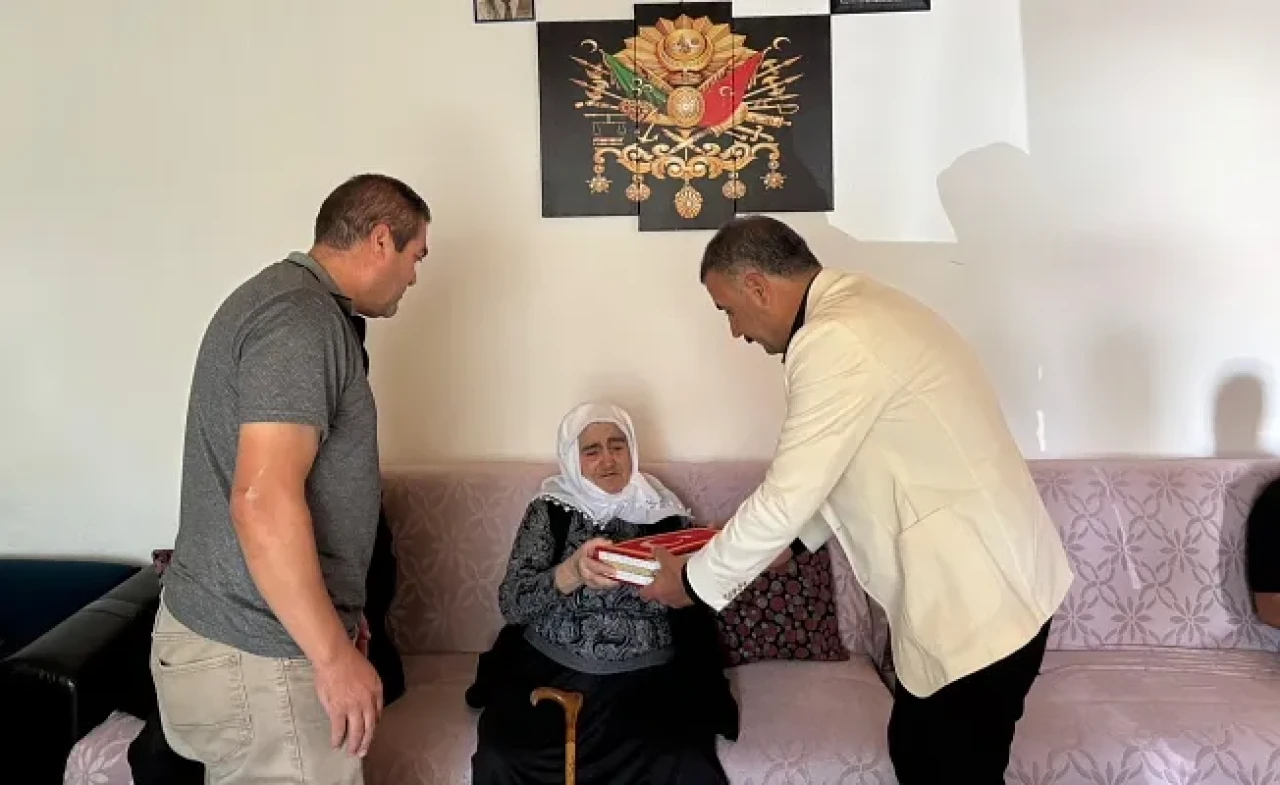 Tutak Belediye Başkanı Fevzi Sayan’dan Şehit Ailelerine Ziyaret