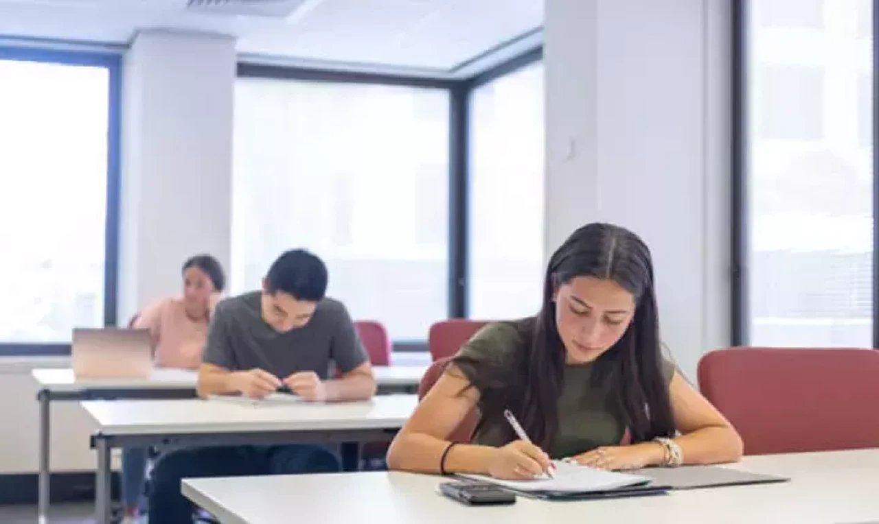 Hukuk Mesleklerine Giriş Sınavı 2025/2 Sonuçlarının Açıklanacağı Tarih ve Soru Kitapçığı ile Cevap Anahtarı Hakkında Tüm Bilgiler Salıverildi!