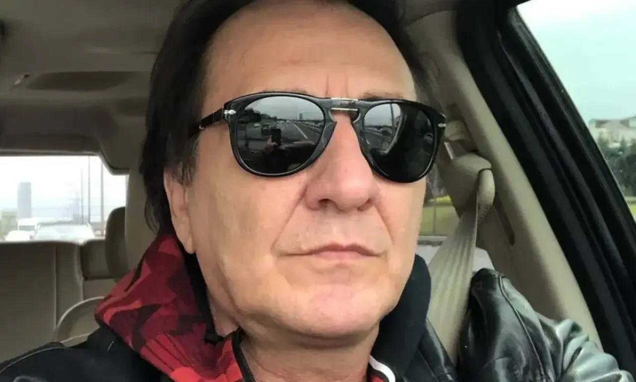 Arka Sokaklar Dizisinde Hüsnü Karakterine Veda mı Edildi? Özgür Ozan Ayrıldı mı?