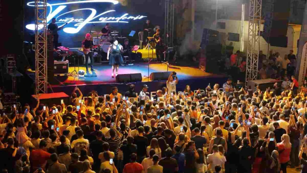 Aydın Büyükşehir Belediyesi’nin kurtuluş günleri etkinlikleri sürüyor