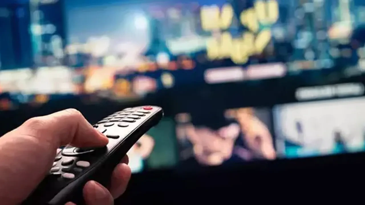 26 Eylül 2025'te TV Ekranında Neler Var? Kızılcık Şerbeti, MasterChef Türkiye ve Aşk ile Gözyaşı Dizilerini Kaçırmayın!