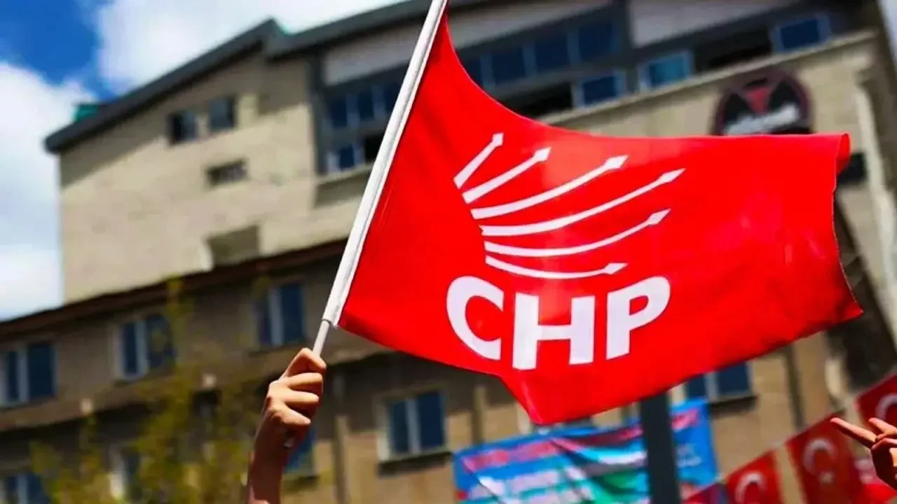 CHP İstanbul kongresinde tartışma büyüyor: YSK'dan olağanüstü toplantı!
