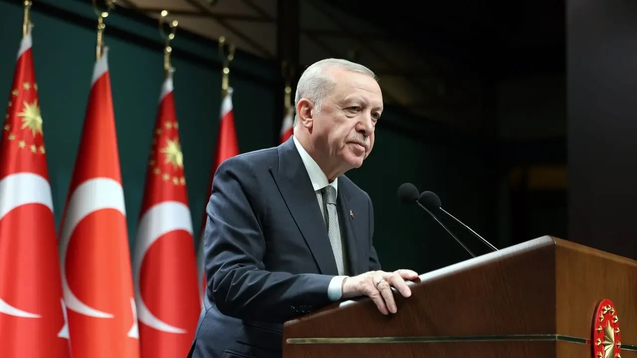 Erdoğan, İsrail politikasını eleştirirken Netanyahu'yu Hitler'le kıyasladı!