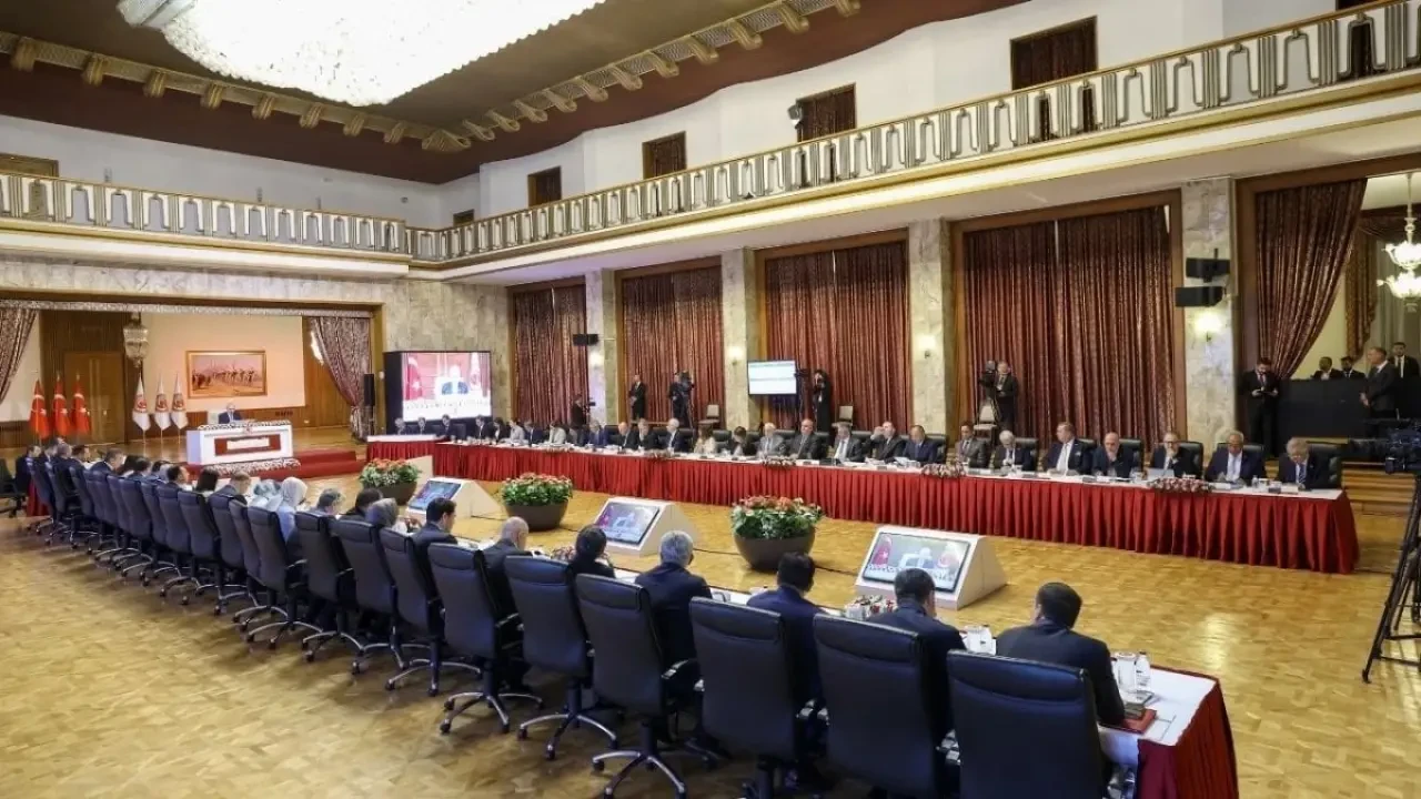 DEM Parti: Süreç sıkıntısız ilerliyor diyemeyiz, önemli pürüzler var