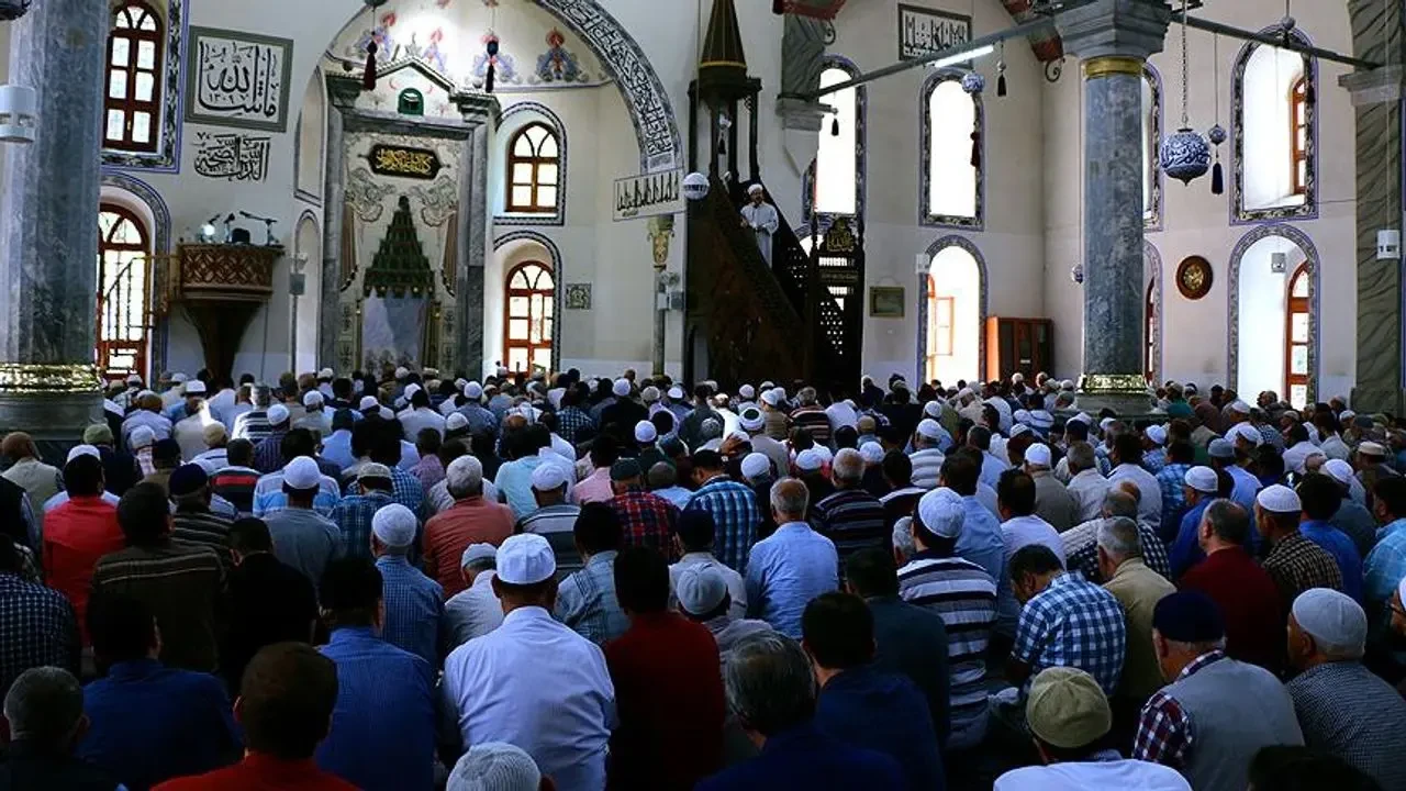 Diyanet'te Arpaguş Dönemi: İlk Hutbe Peygamberimiz ve Ticaret Ahlakı Üzerineydi