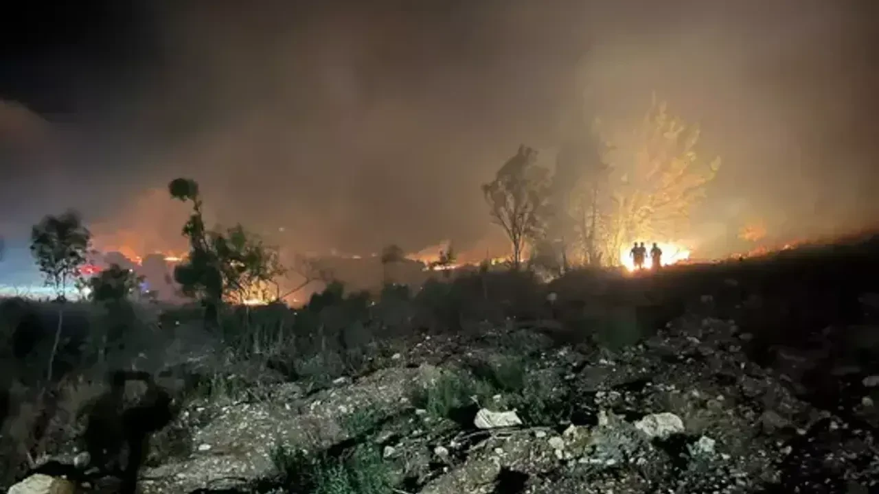 Ege'nin Cennet Köşesinde Korkutan Anlar: Muğla'da 7 Ayrı Yangın Alarmı!