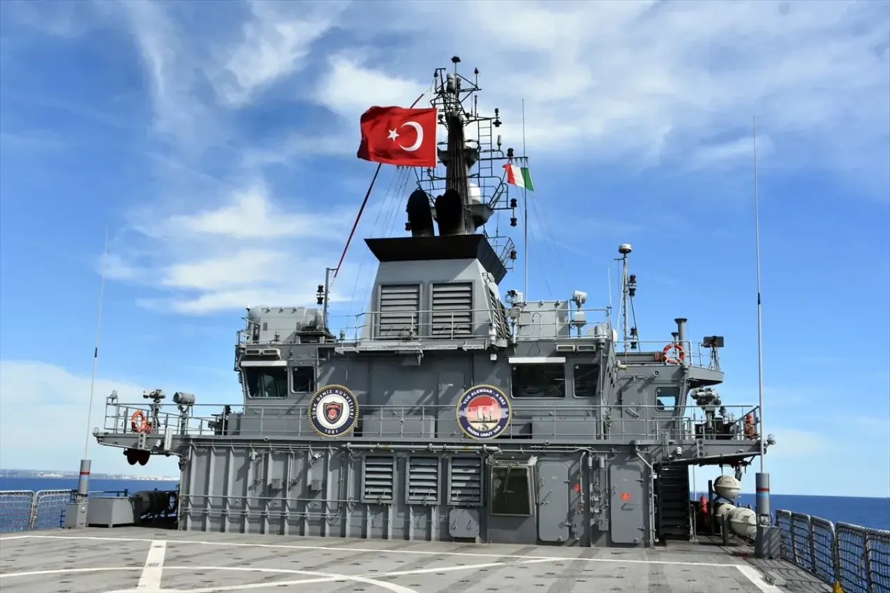 Gücümüzü gösterdik! TCG Alemdar Smerex-2025 tatbikatına damga vurdu