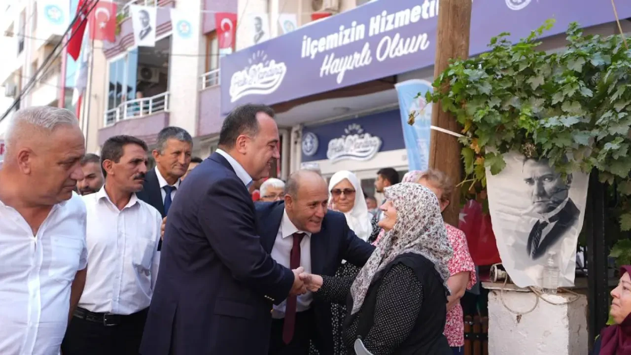 Ahmetli’de Halk Ekmek ve Halk Mandıra Hizmete Girdi