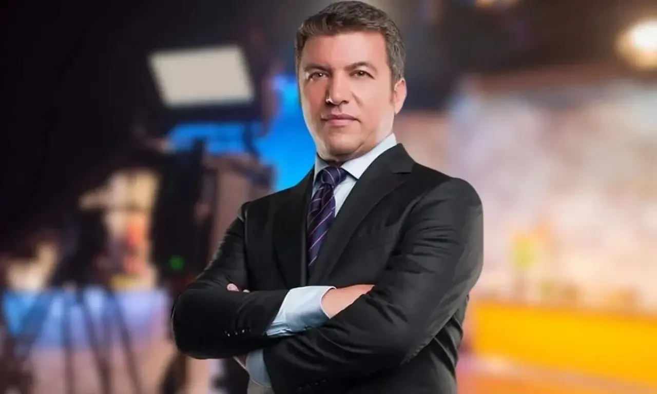 İsmail Küçükkaya Halk TV'den mi ayrıldı? Neden ekranlarda görünmüyor?