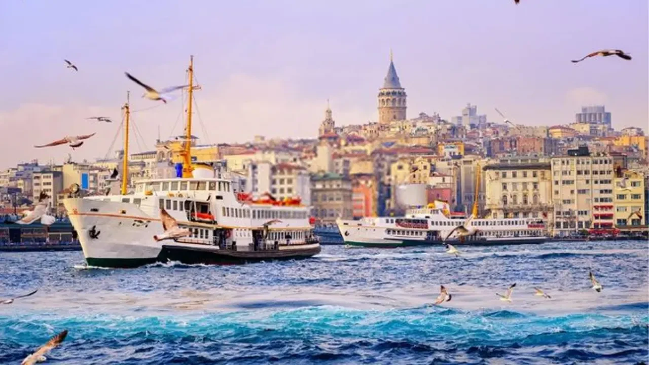 İstanbul'da yarın hava parçalı bulutlu: Sonbahar serinliği kapıda mı?