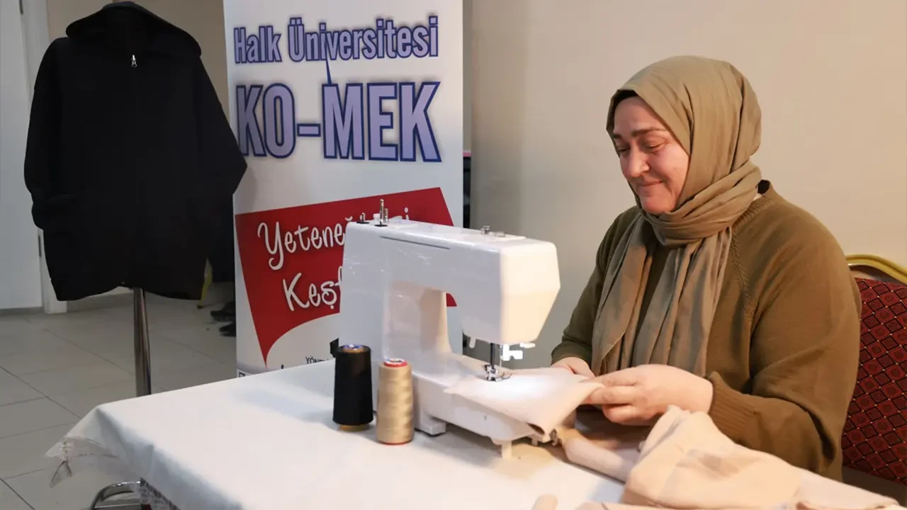 KO-MEK Vefası: El emekleriyle umut ve mutluluk yayılıyor