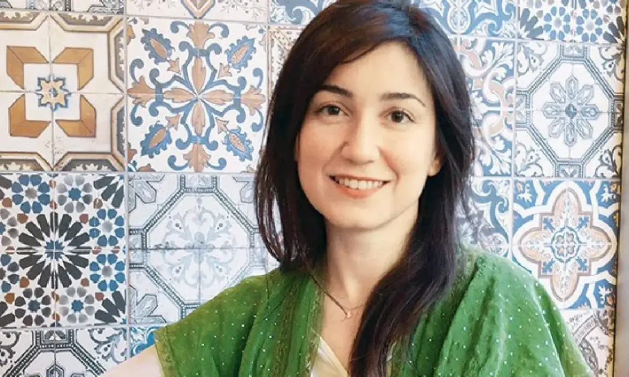 İpek Türktan’ın Rol Aldığı Dizi Projeleri ve Mahsun J. Sündüz Hakkında Bilgiler