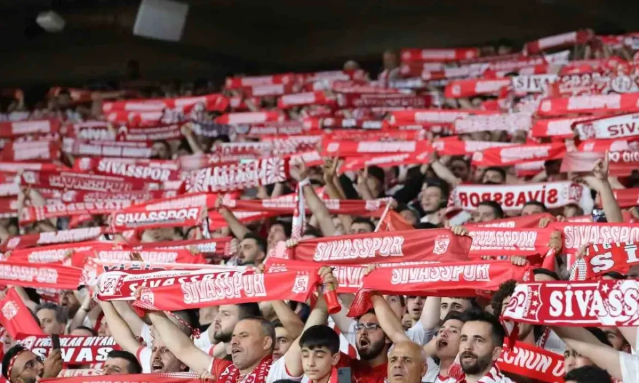Sivasspor'dan örnek olacak hareket! Darısı büyüklere: Maç geliri Filistin'e