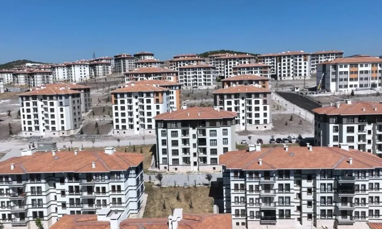 TOKİ Malatya Hekimhan'da 2+1 ve 3+1 Konutlar İçin Kura Sonuçları Açıklandı